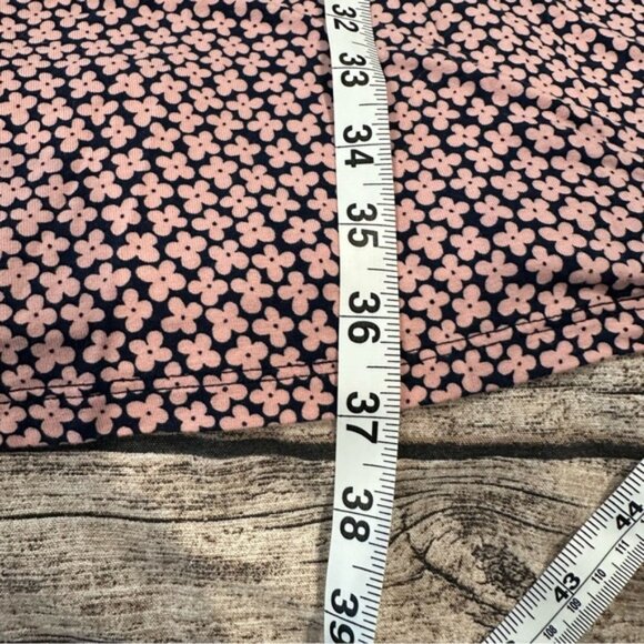 Boden Chic Pink and Black Floral Jersey Dress With Pockets Size 10 Petite - Picture 3 of 11